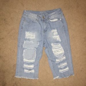 Distressed Denim Bermuda shorts
